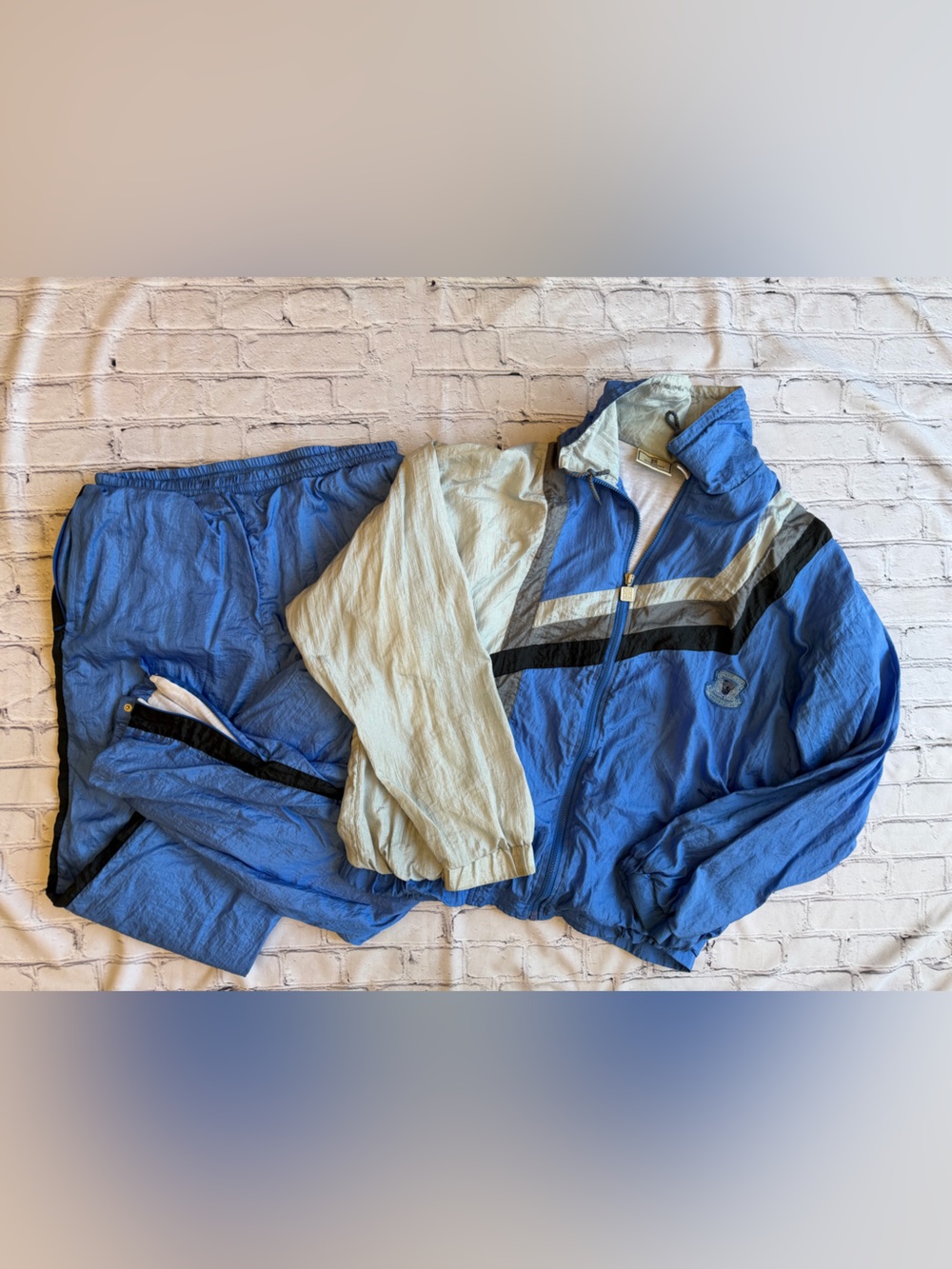 Vintage Givenchy Track Suit Set Mens 1980s L/XL Jacket Pants Retro Leisure